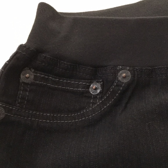 26-28W Black Petite Pull On Avenue Jeans - Picture 4 of 15